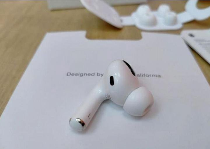 Apple AirPods PRO