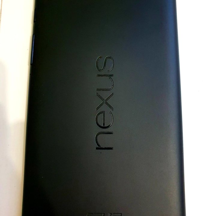 Планшет Asus Nexus 7 (2013)