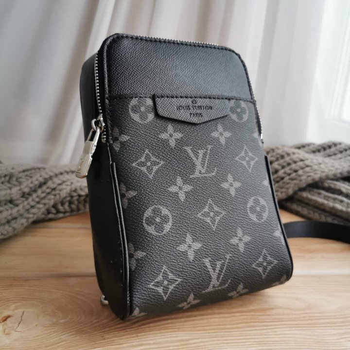 Сумка LOUIS VUITTON