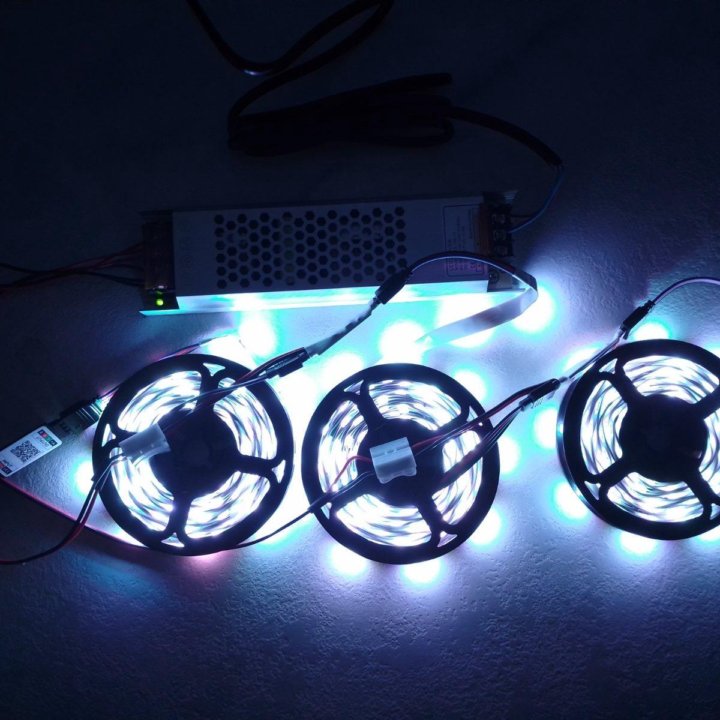 Набор RGB светодиодной ленты 30led\m Bluetooth 15m