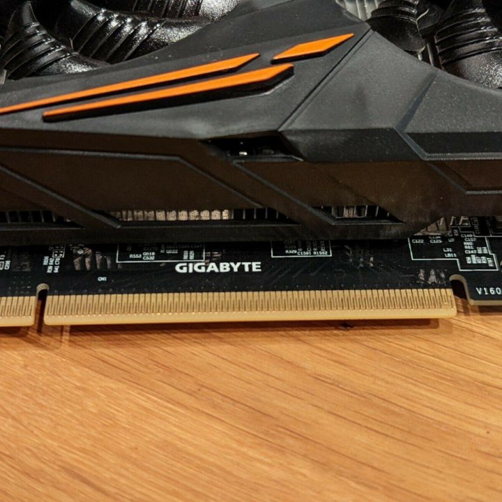 Gigabyte GeForce GTX 1070 8GB GTX1070 8G отл сост