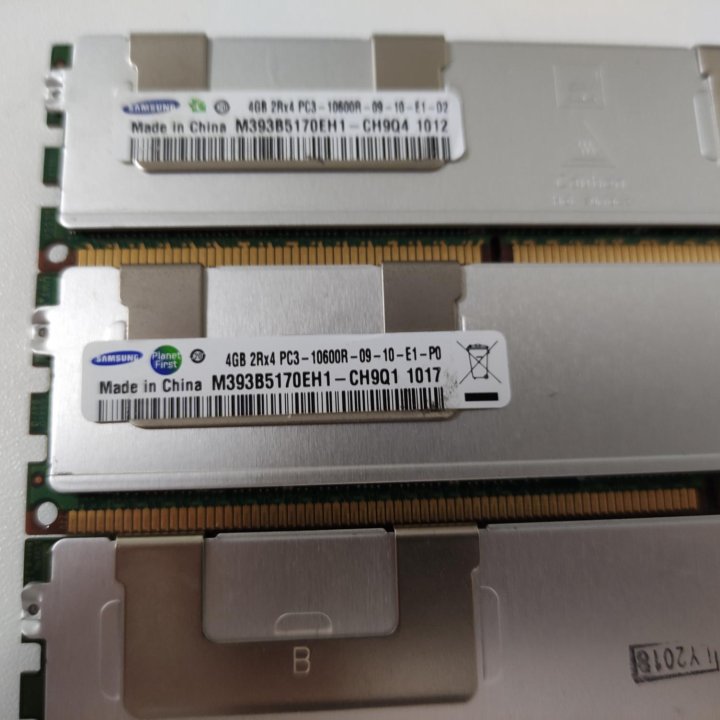 DDR 3 4х4гб СЕРВЕРНАЯ!!!