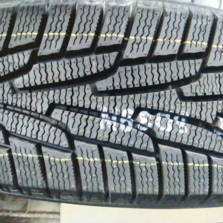 R16-215-55 Kumho I'Zen KW31, всесезонка,1шт,Новая