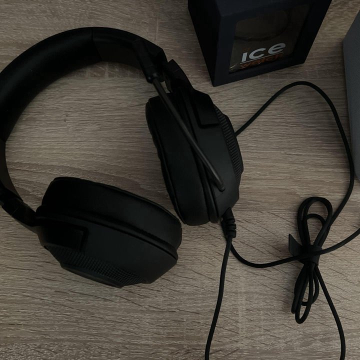 Игровые наушники razer kraken