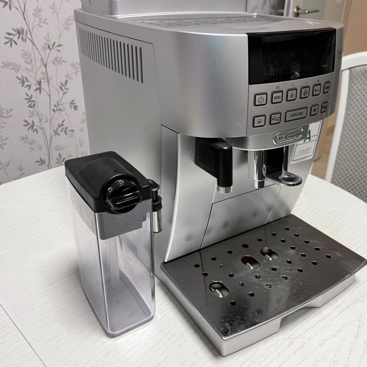 Кофе машина DeLonghi Magnifica S ECAM