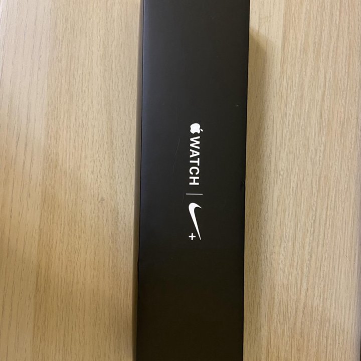 Apple watch Series 4 44mm Nike edition