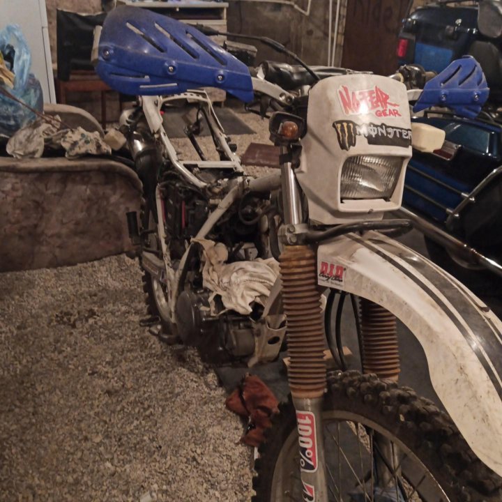 Мотоцикл Yamaha XT225 serow 1994 г в разборе