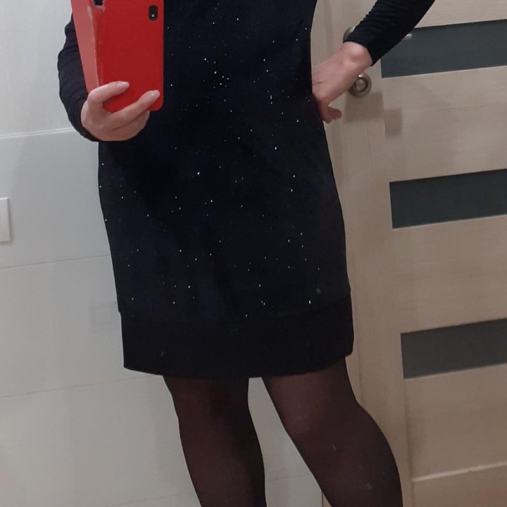 Платье вечернее