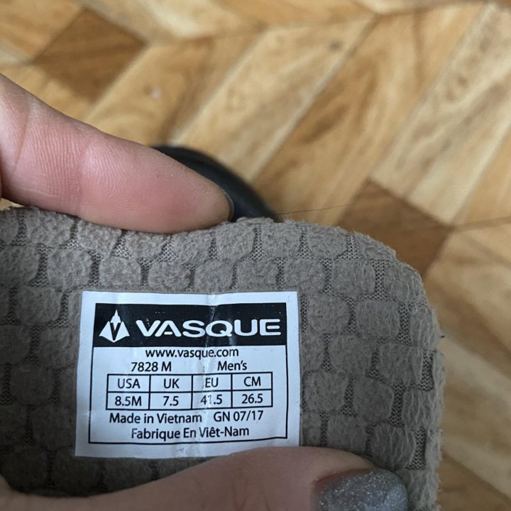 Ботинки демисезонные