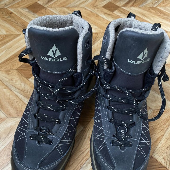 Ботинки демисезонные