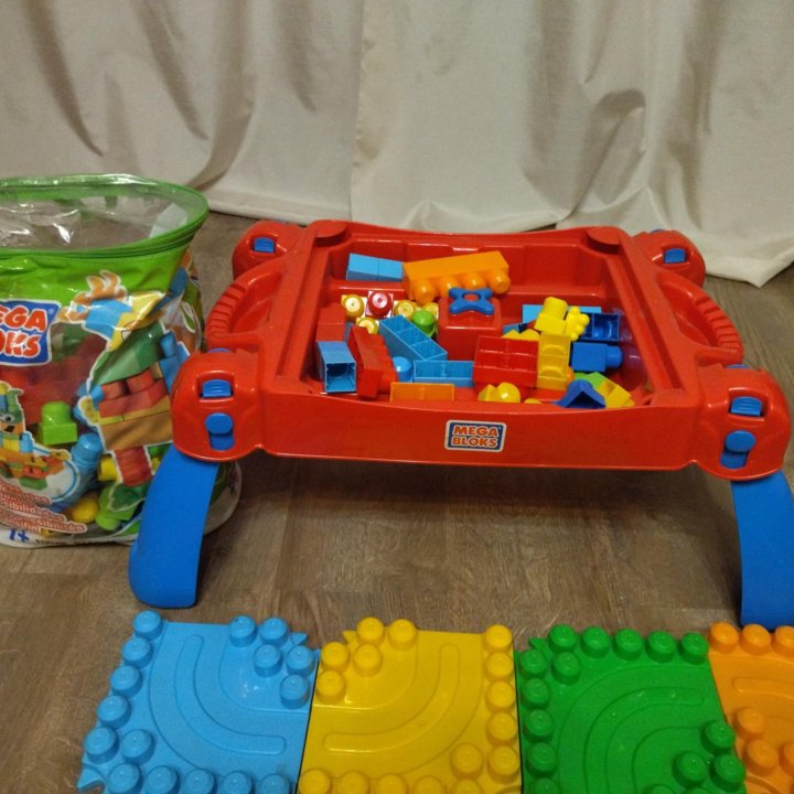 MEGA BLOKS