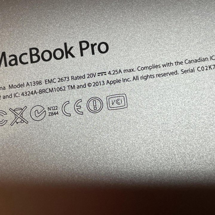 максимальный MacBook Pro 15 Retina i7 2,8 750gb SS