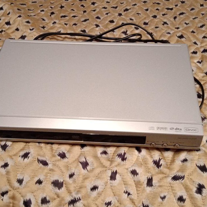 Toshibo. Проигрыватель дисков DVD VIDEO SD-580SR