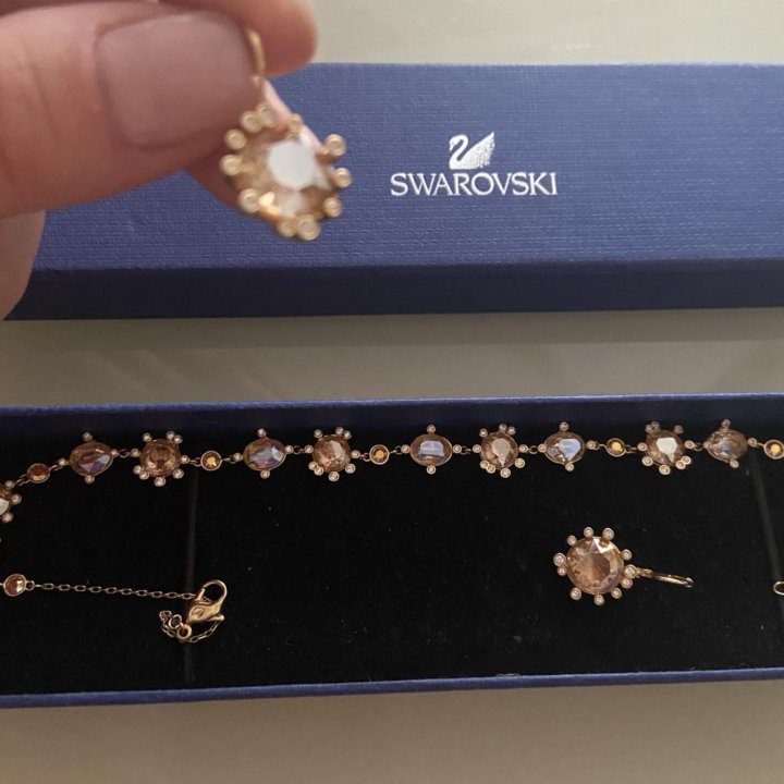 Украшение Swarovski