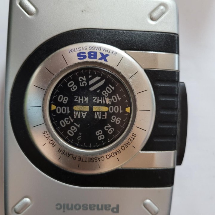 Кассетный плеер Panasonic RQ-V75, SANYO M GP21