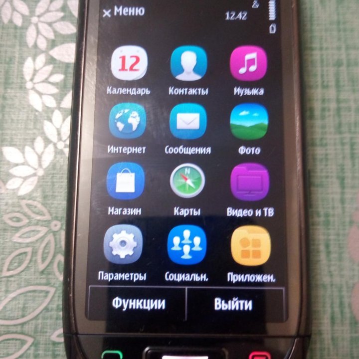 Nokia c7