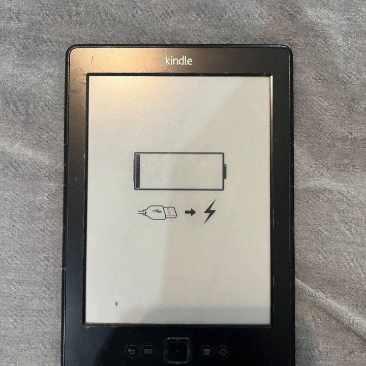 Amazon Kindle 4