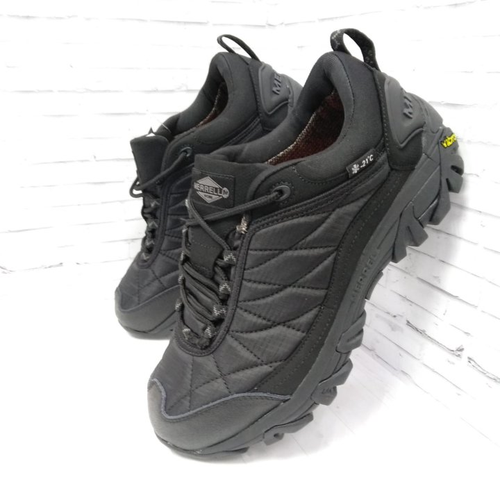 Зимние кроссовки Merrell