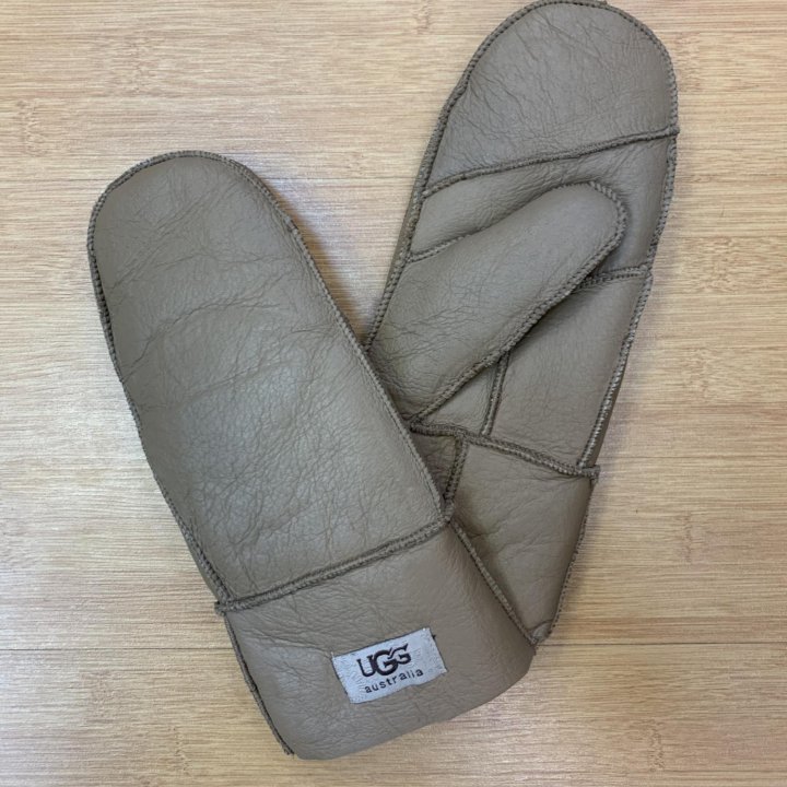Варежки Ugg