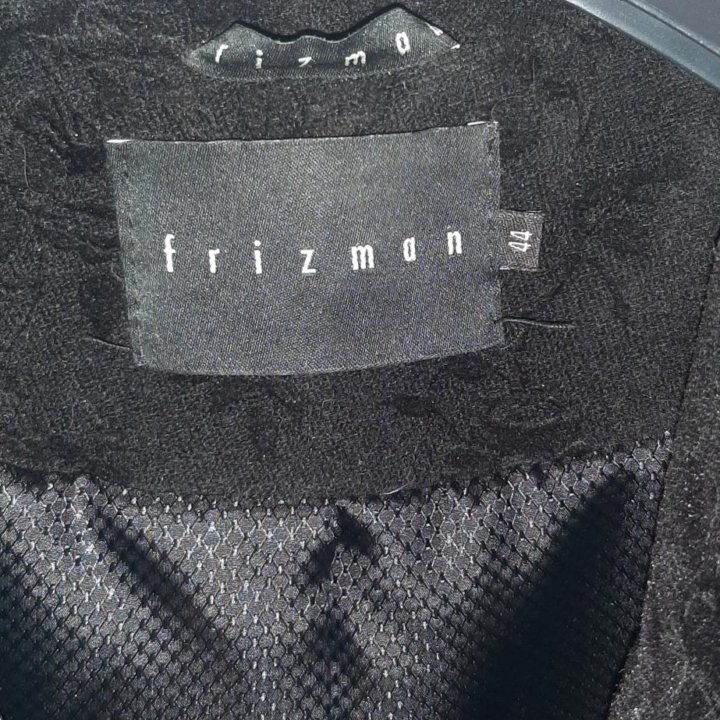 Зимнее пальто Frizman