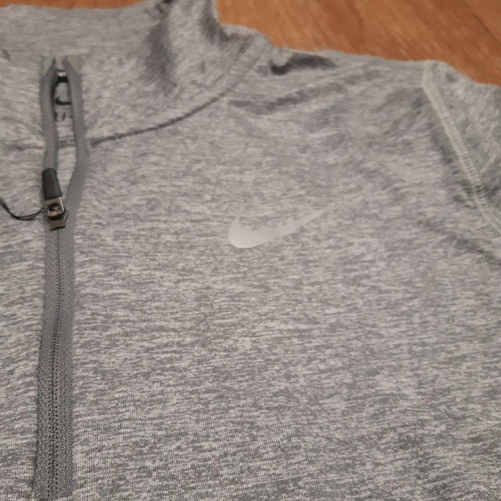 Женская кофта Nike