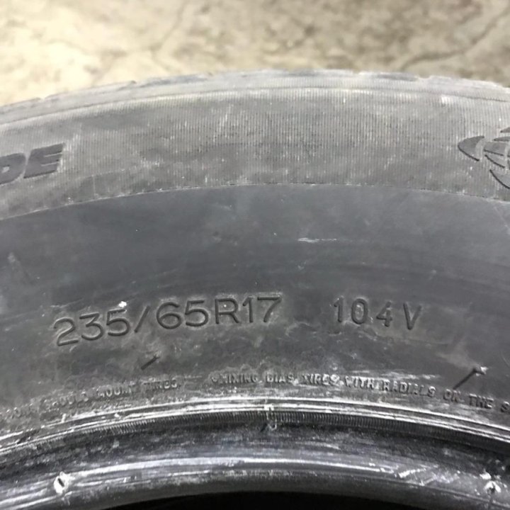 235/65R17 Michelin Latitude Sport (Лот №3844)