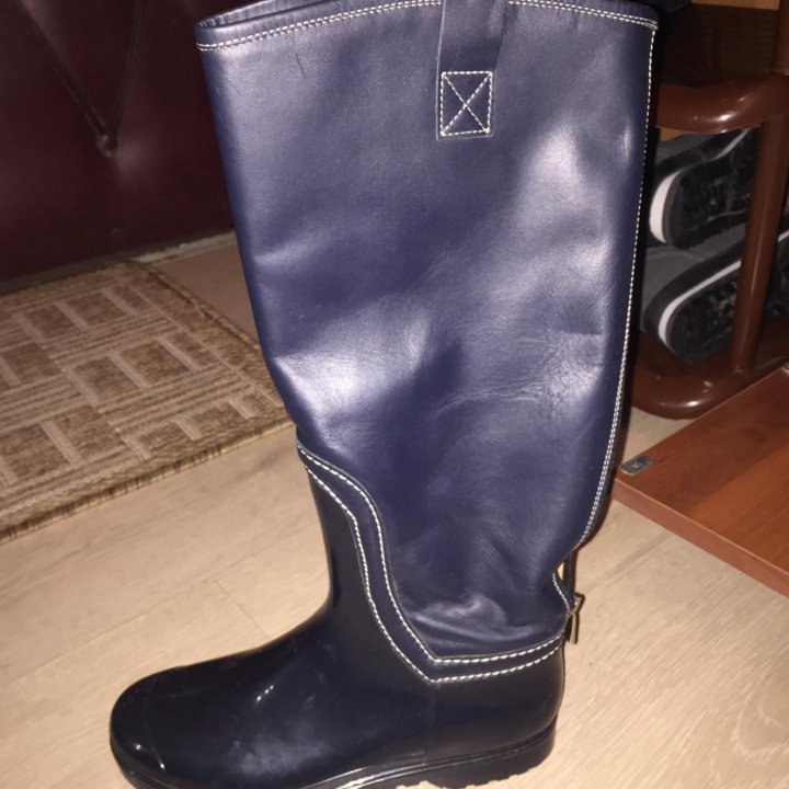 Резиновые сапоги