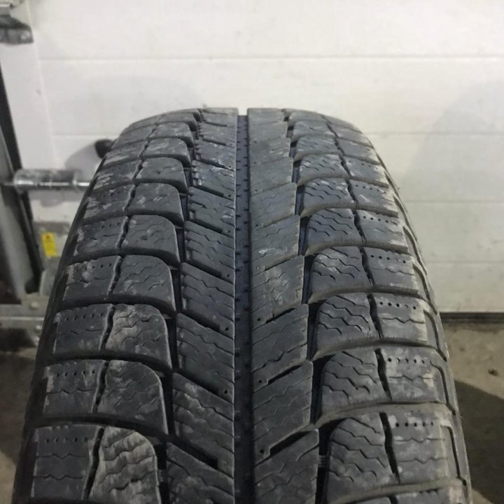 195/60R15 Michelin X-Ice Xi3 (№3820)