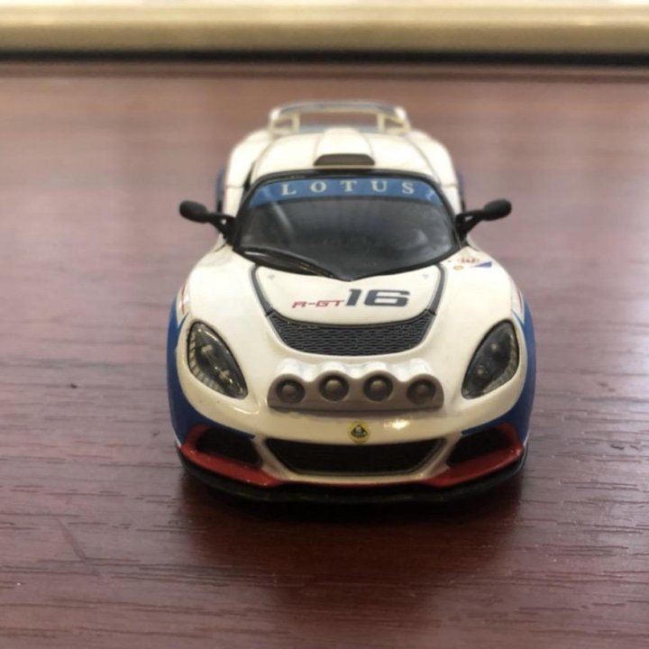 Масштабная модель Lotus Exige R-GT 1/32