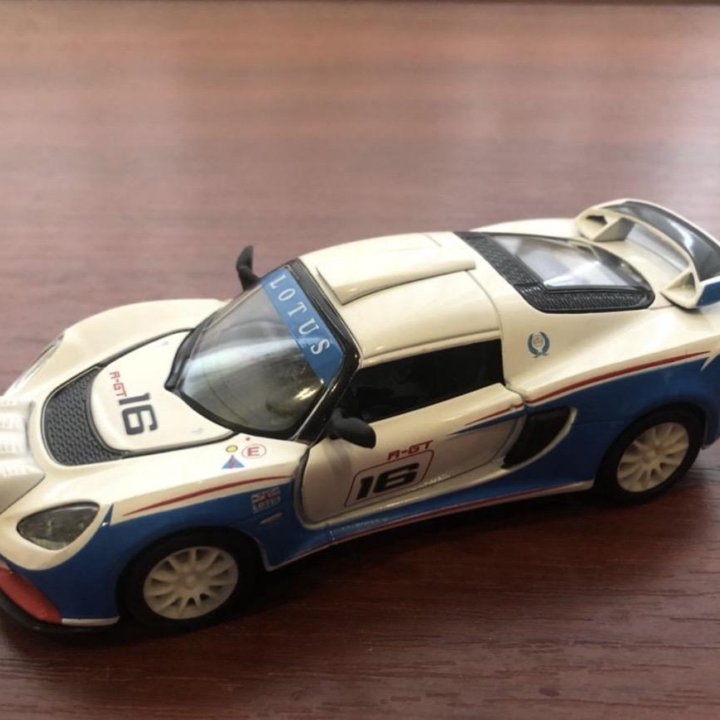 Масштабная модель Lotus Exige R-GT 1/32