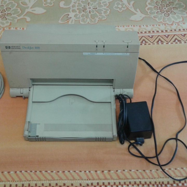 Принтер HP HEWLETT PACKARD Deskjet 400