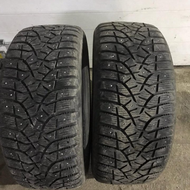 285/50R20 Bridgestone Blizzak Spike-02 SUV (№3764)