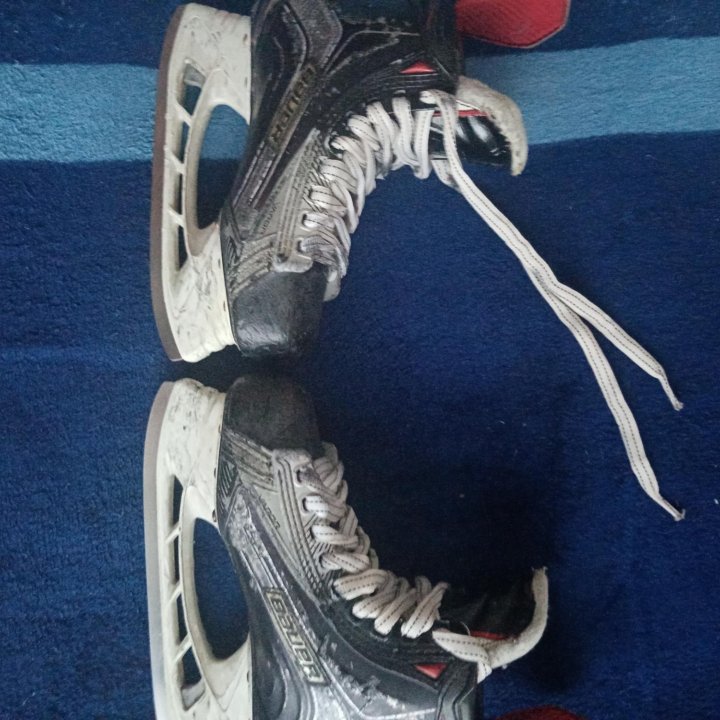 Коньки хоккейные Bauer 1x