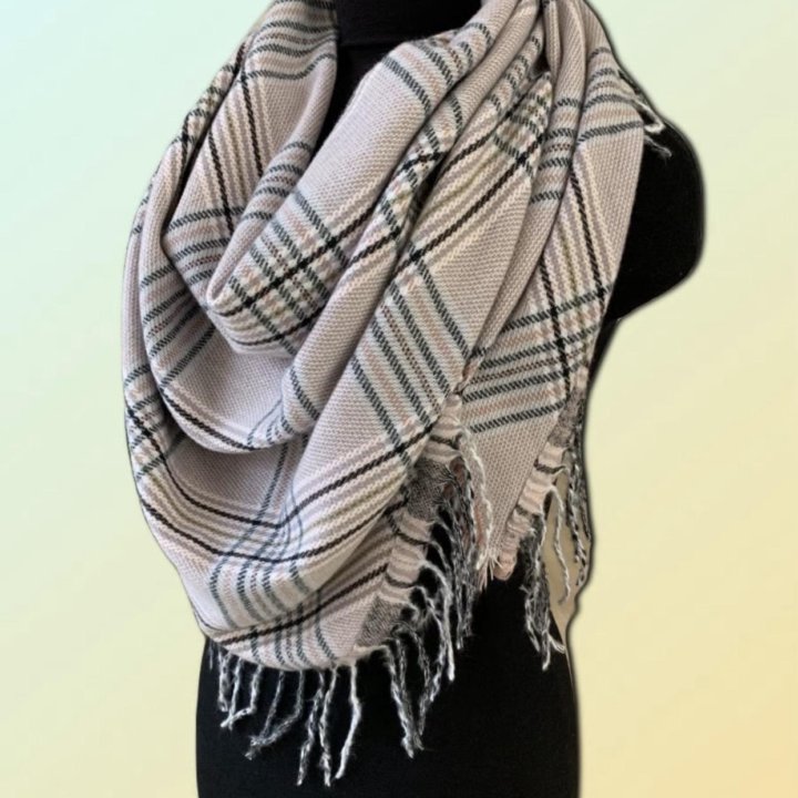 Клетчатый шарф