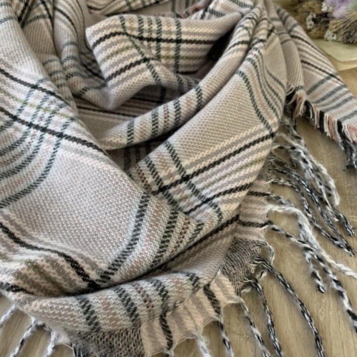 Клетчатый шарф