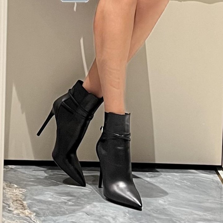 Ботильоны Prada 38,5