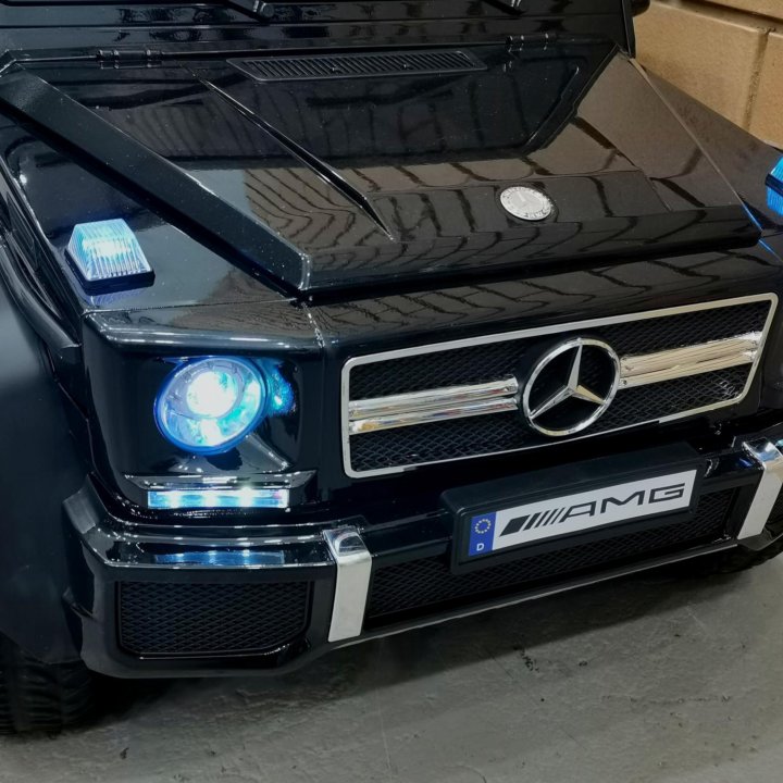 Полноприводный электромобиль Mercedes-Benz G63 6WD