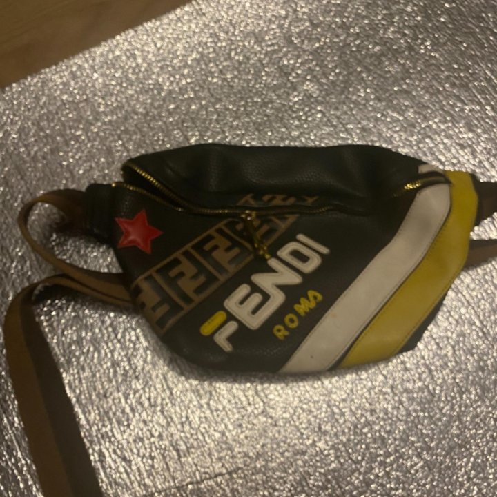 Сумка Fendi