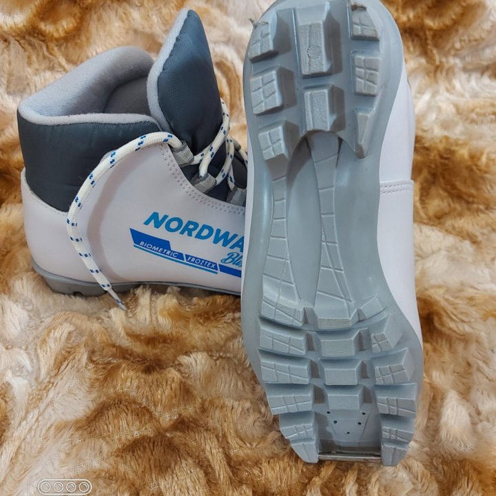 Лыжные ботинки Nordway 34-размер
