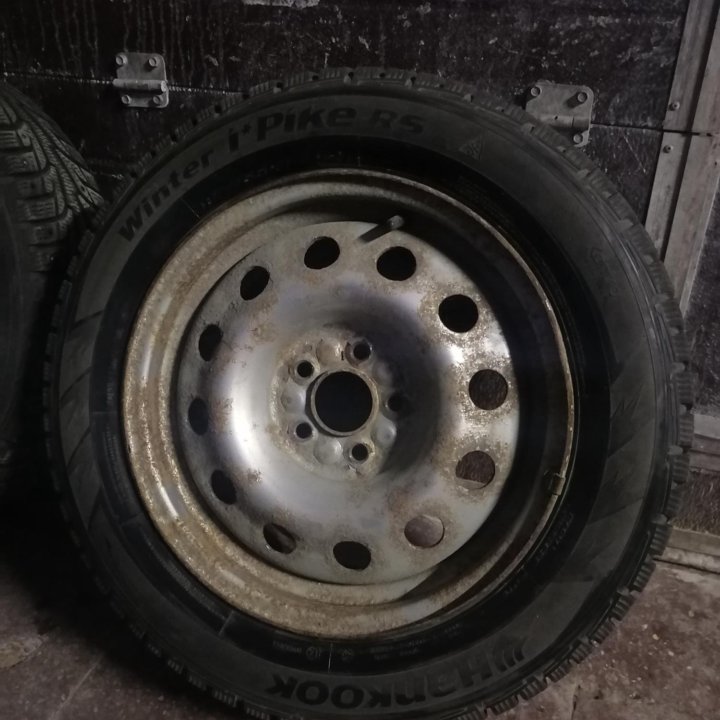 Шины зимние 185/65 r15