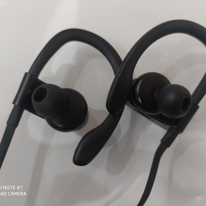 Наушники Beats Powerbeats3