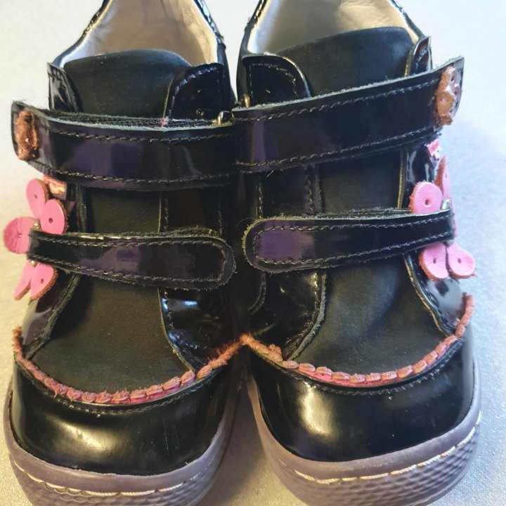 Ботинки демисезонные для девочки 25 р.