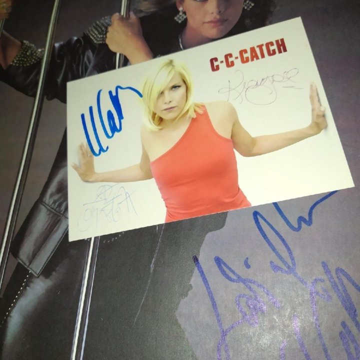 2 открытки Post-Card с автографами C.C.Catch +