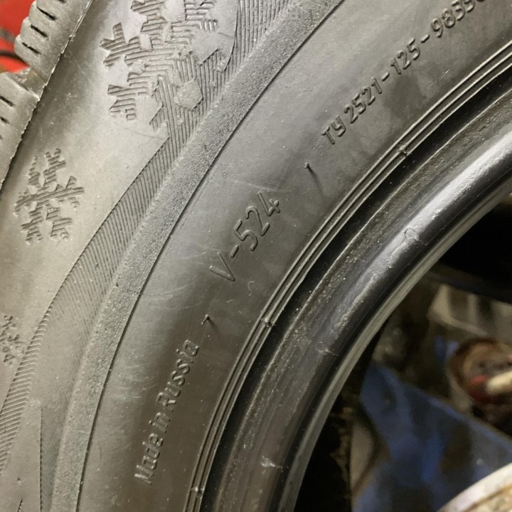 Viatti Vettore Inverno 215/65 R15C 1шт