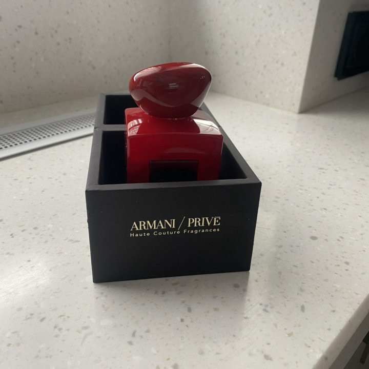 Оригинальный парфюм ARMANI/PRIVE