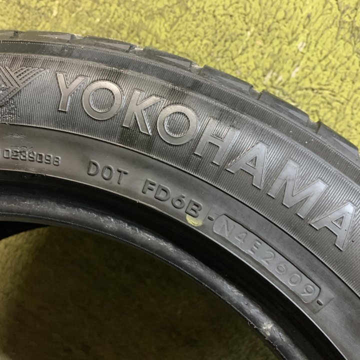 Yokohama W*Drive V-902 235/55 R17 1шт