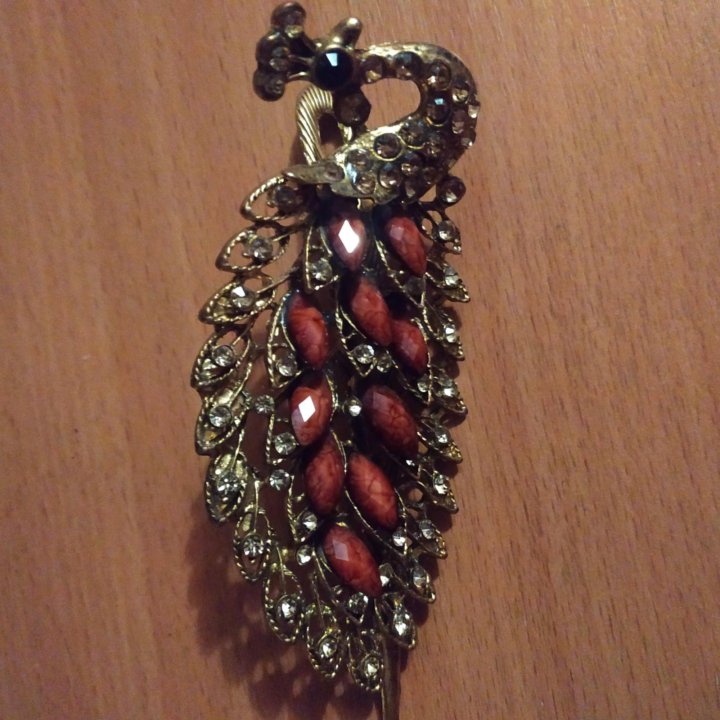 Заколка павлин