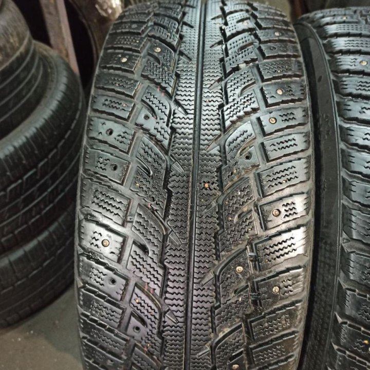 235 55 17 Kumho БУ Шины Зимние 235 55 R17 104R