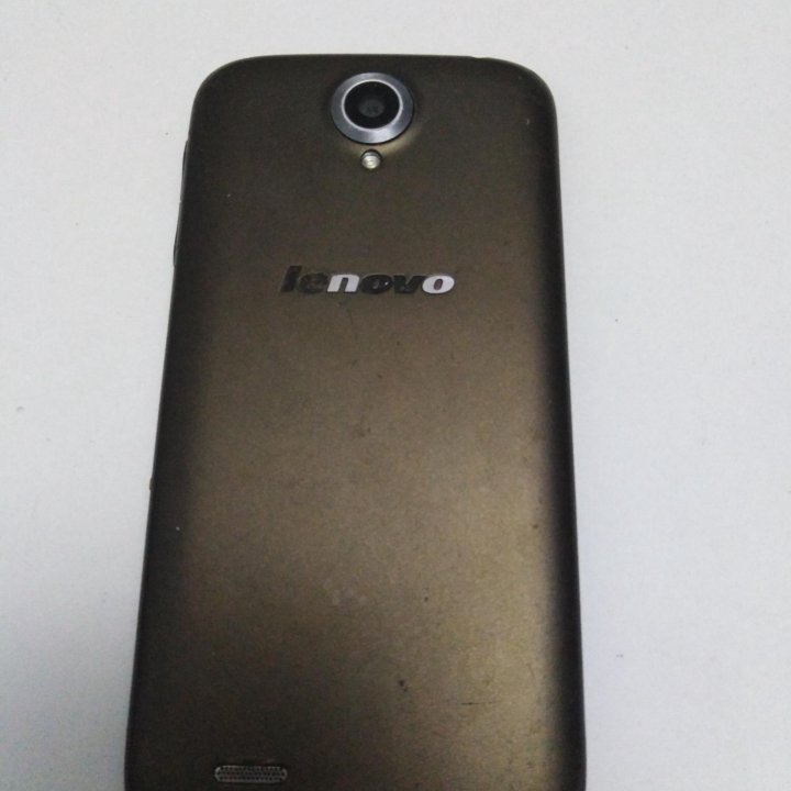 Lenovo S820