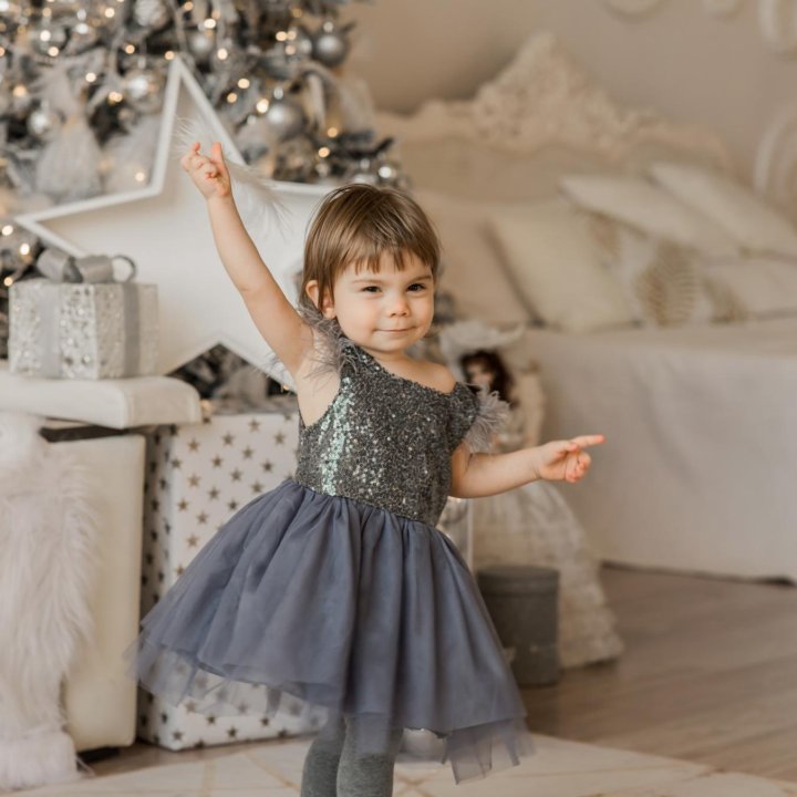 Платье нарядное